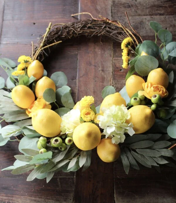 Zesty Yellow Wreath - Image 2