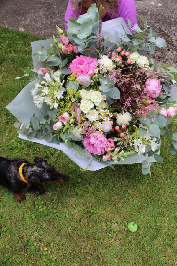 Lilla's Weekly Bouquet - Image 5