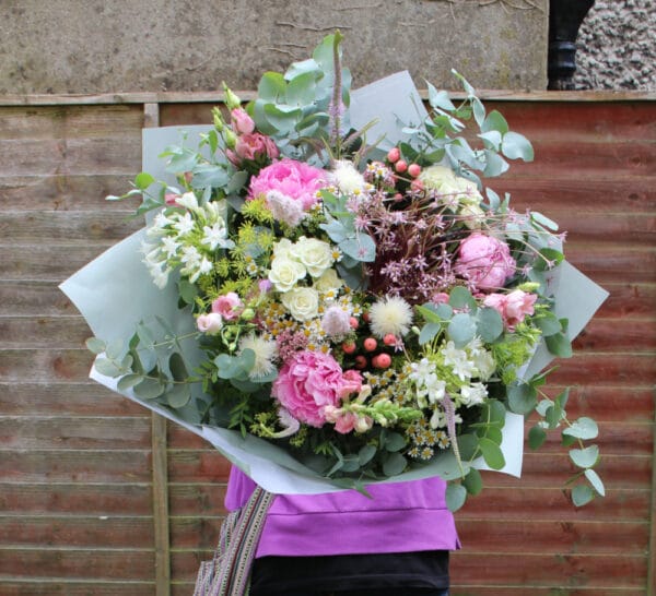 Lilla's Weekly Bouquet - Image 3