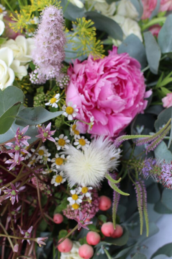 Lilla's Weekly Bouquet - Image 2